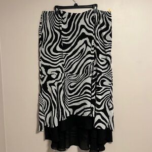 Lane Bryant Chiffon High Low Maxi Skirt Size 20 Black Off White Lined Layered.